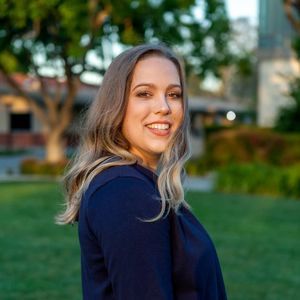 Meet your Posher, Brooke